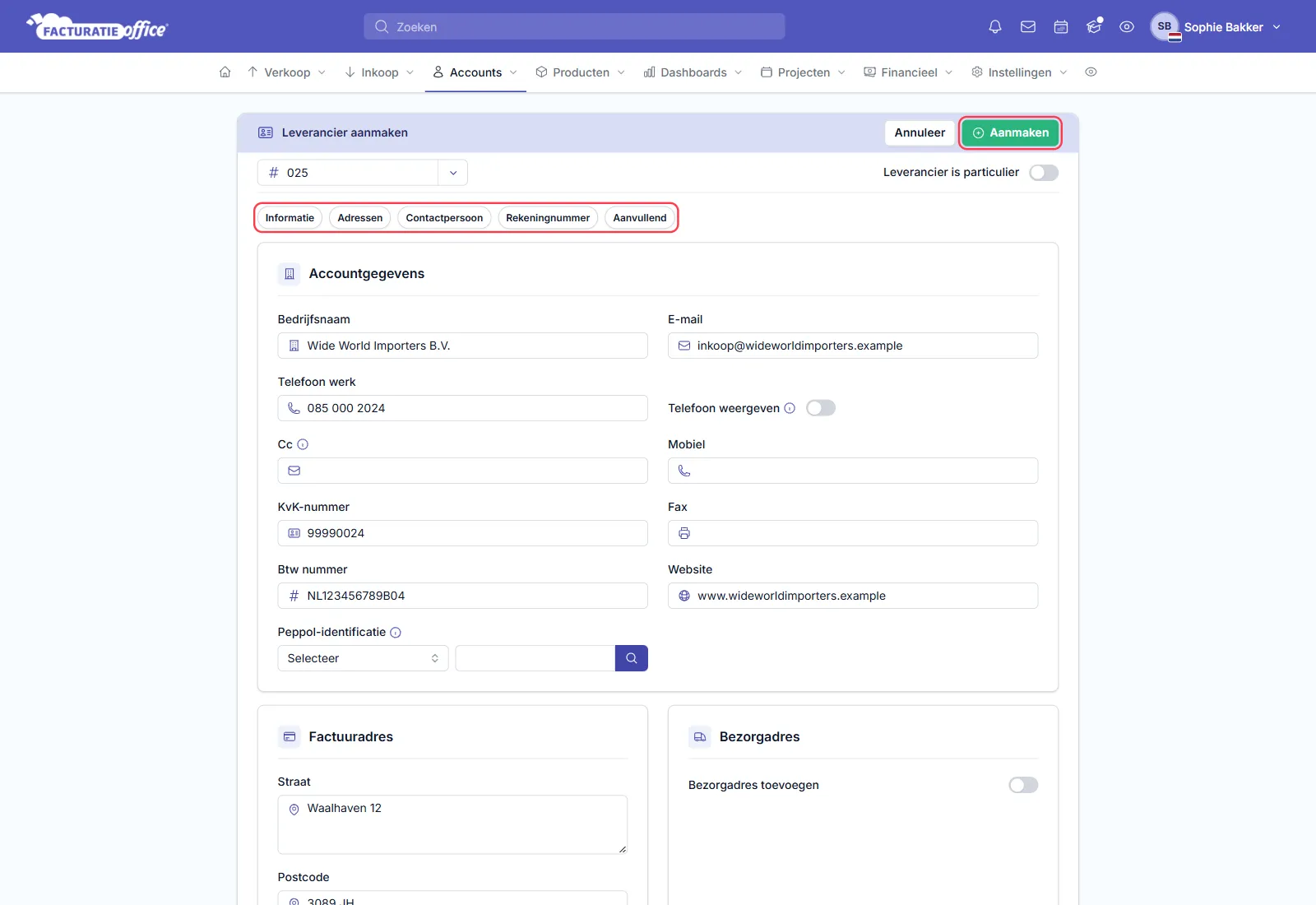 Het formulier Leverancier aanmaken in Facturatie Office met leveranciersnummer 025 en de accountgegevens van Wide World Importers B.V. — e-mail, telefoon, KvK-nummer, btw-nummer, website en het veld Peppol-identificatie — en het factuuradres Waalhaven 12, 3089 JH Rotterdam; de knop Aanmaken en de onderdeelknoppen zijn rood omlijnd
